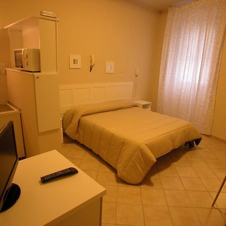 Guest House Roma Prato Pokój zdjęcie
