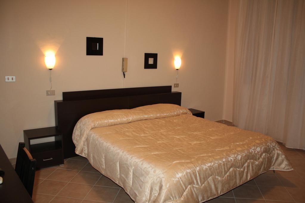 Guest House Roma Prato Pokój zdjęcie