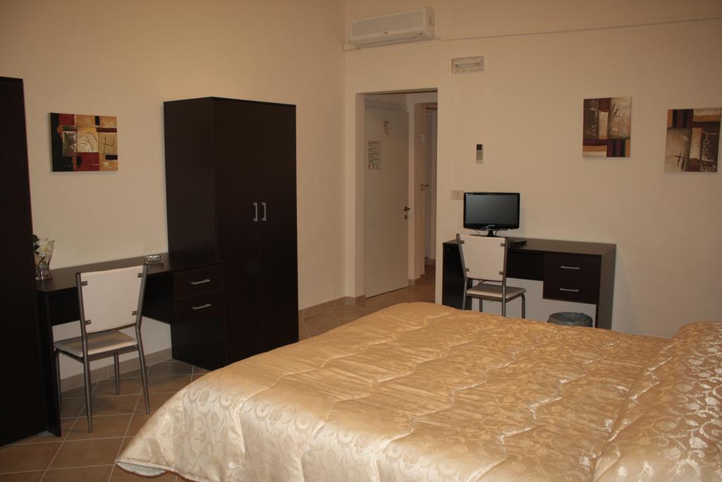 Guest House Roma Prato Pokój zdjęcie
