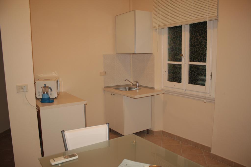 Guest House Roma Prato Pokój zdjęcie